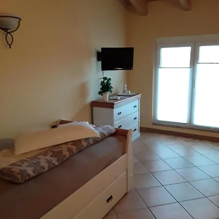 Mediterraneo بيت ضيافة 3*